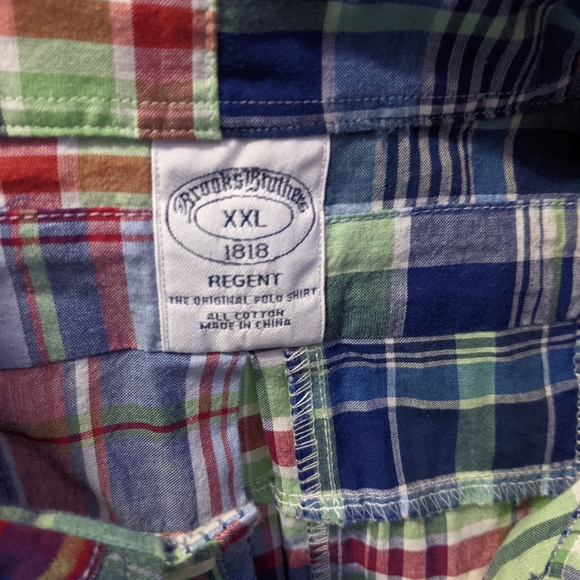 SOLD Mens short short sleeve shirt - Picture 2 of 2